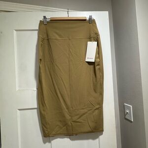 Lululemon Athletica Filbert Tan Nulu High Rise Mindi Skirt